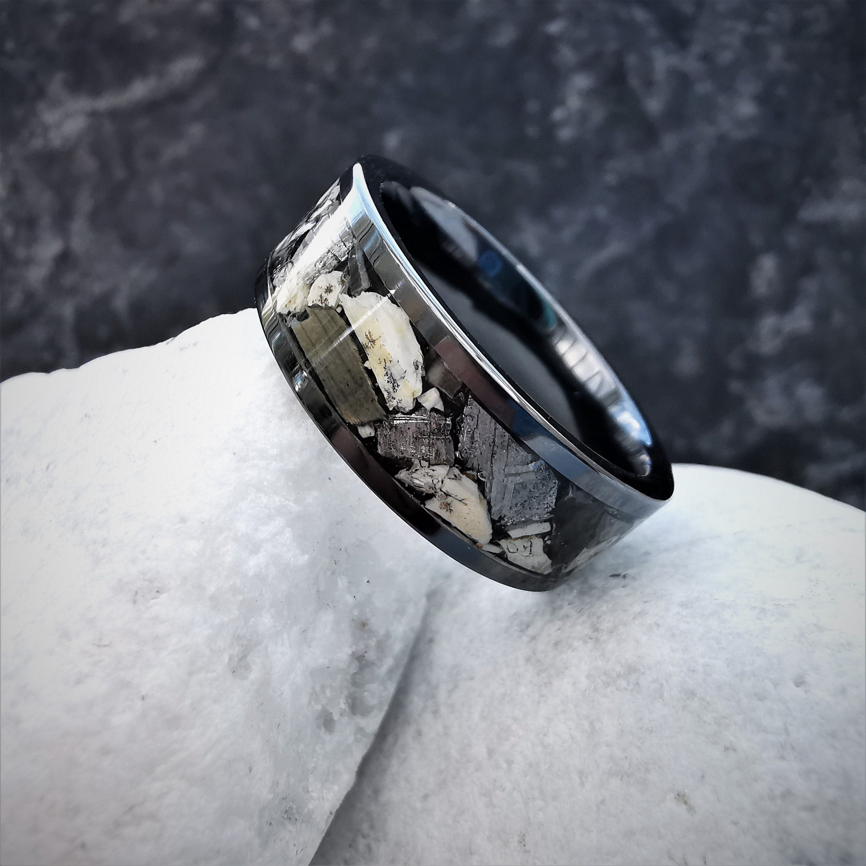 Fossil Ring Close